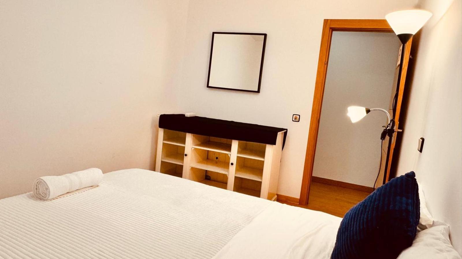 Apartamento Completo Para 8 Personas A 5 Minutos Del Aeropuerto E Ifema Apartment Madrid Luaran gambar